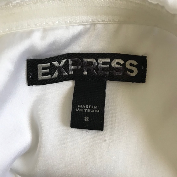 Perfect wedding occasion dress for bride - Picture 3 of 3